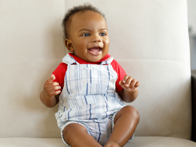 Bébés dans la section petits